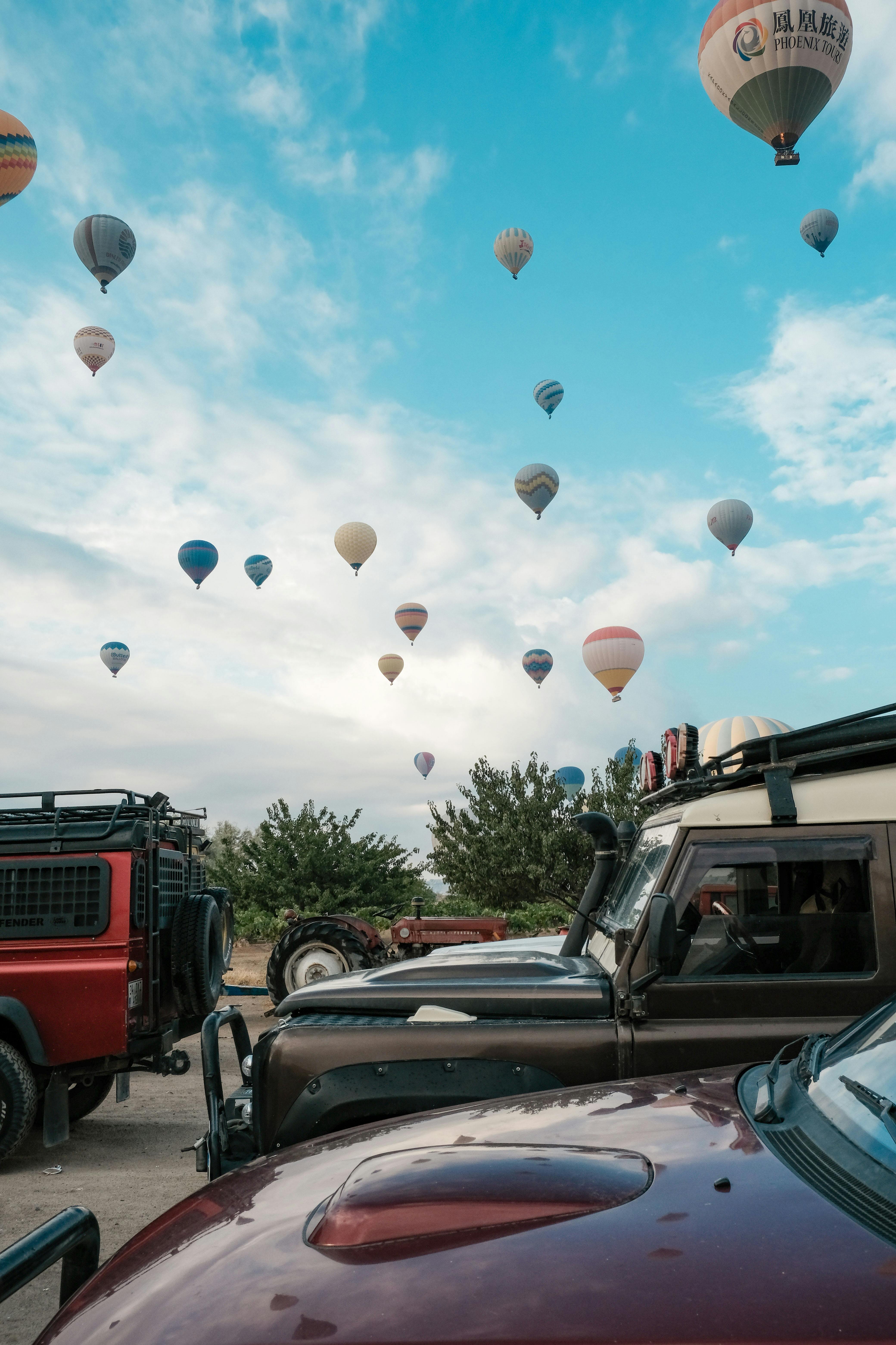 Hot-air balloon over Amboseli